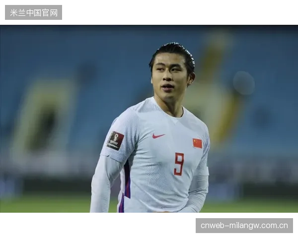毕津浩：守护球场的“铁血中卫”——如何从实力中卫变成球队核心？